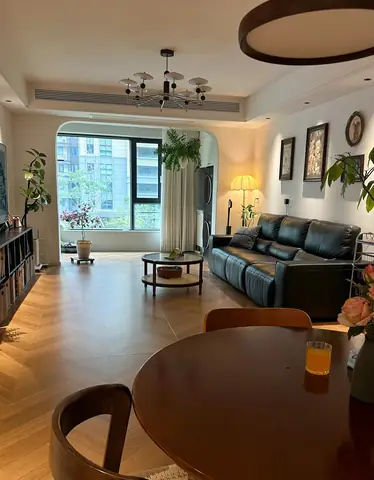 Cách Làm Đẹp Nhà Ít Tốn Tiền: Nâng Cấp Không Gian Sống Đơn Giản