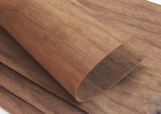 Báo Giá Vách Gỗ Veneer Chi Tiết & Các Yếu Tố Ảnh Hưởng Giá 2026
