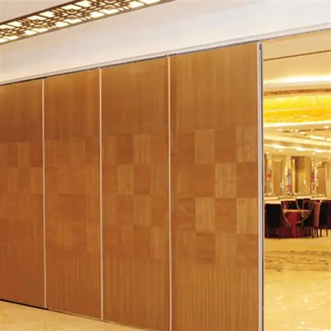 Báo Giá Vách Gỗ Veneer Chi Tiết & Các Yếu Tố Ảnh Hưởng Giá 2026