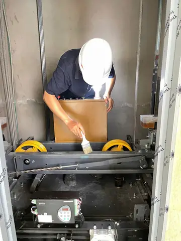 Dịch Vụ Bảo Trì Thang Máy Tphcm: Uy Tín, Chuyên Nghiệp & Giá Tốt