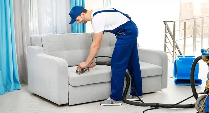 Hướng Dẫn Chi Tiết Cách Giặt Sofa Nỉ Tại Nhà Sạch Bong, Không Phai Màu