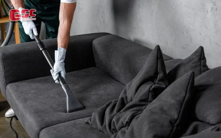Hướng Dẫn Chi Tiết Cách Giặt Sofa Nỉ Tại Nhà Sạch Bong, Không Phai Màu