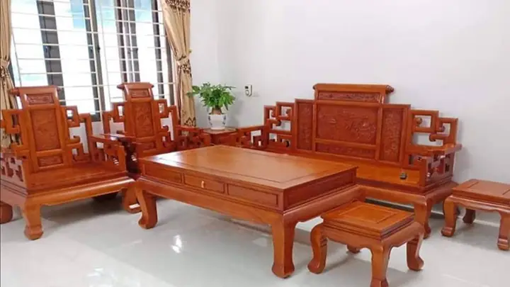 Cách Kê Bàn Ghế Gỗ Phòng Khách Đẹp, Hợp Phong Thủy Mang Lại Tài Lộc