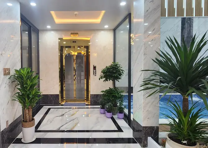 Có Nên Lắp Thang Máy Gia Đình Không? Lợi Ích, Chi Phí & Lưu Ý Quan Trọng