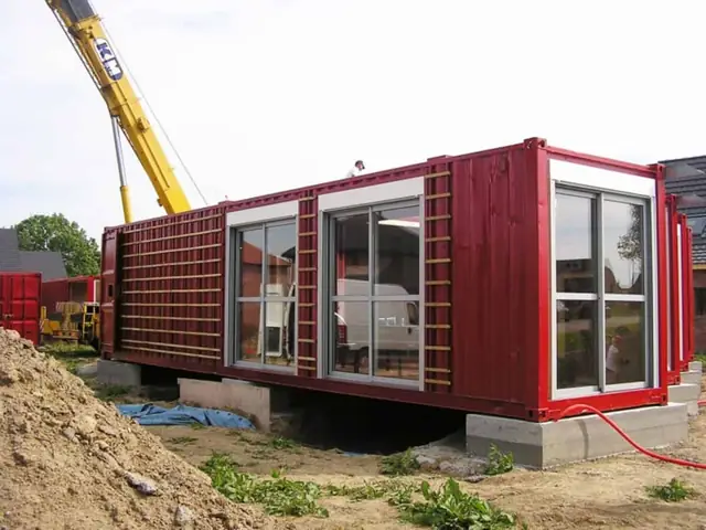 Container 40 Feet Cũ Và Mới: Giá Bao Nhiêu, Mua Ở Đâu Uy Tín?