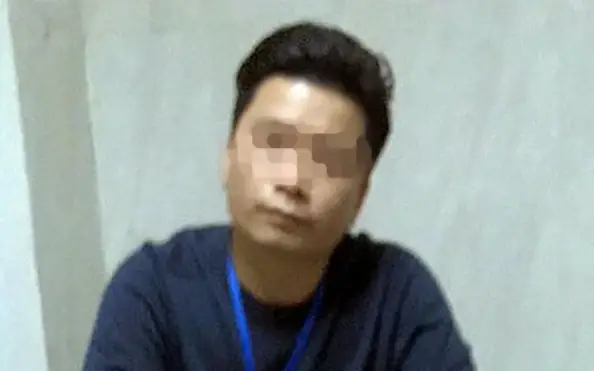Vụ Cưỡng Hôn Trong Thang Máy: Phạt 200.000 Đồng - Mức Phạt Nào Cho Hành Vi Vi Phạm Pháp Luật?