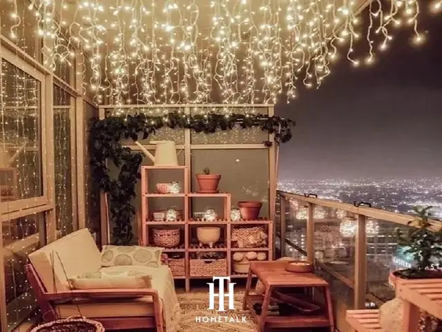 Top 10+ Mẫu Đèn Led Trang Trí Ban Công Đẹp, Bền, Giá Tốt 2024