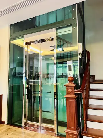 Giá Cầu Thang Máy Mini Gia Đình: Cập Nhật Chi Tiết 2025-2026