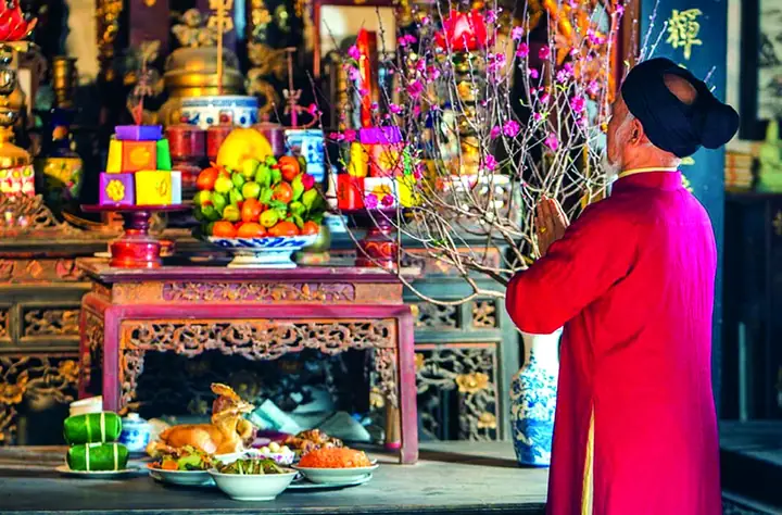 Hình Ảnh Thờ Cúng Tổ Tiên: Ý Nghĩa, Mẫu Đẹp Và Cách Bài Trí Chuẩn Phong Thủy Hình Ảnh Thờ Cúng Tổ Tiên: Ý Nghĩa, Mẫu Đẹp Và Cách Bài Trí Chuẩn Phong Thủy