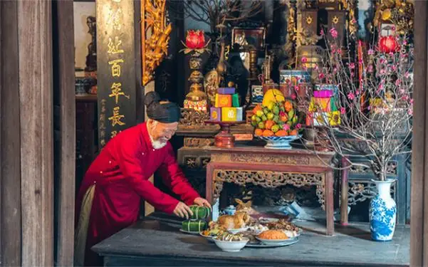 Hình Ảnh Thờ Cúng Tổ Tiên: Ý Nghĩa, Mẫu Đẹp Và Cách Bài Trí Chuẩn Phong Thủy Hình Ảnh Thờ Cúng Tổ Tiên: Ý Nghĩa, Mẫu Đẹp Và Cách Bài Trí Chuẩn Phong Thủy