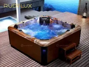 Hướng Nhà Vệ Sinh Tuổi Bính Thìn 1976: Chọn Hướng Tốt, Tránh Xung Khắc Phong Thủy