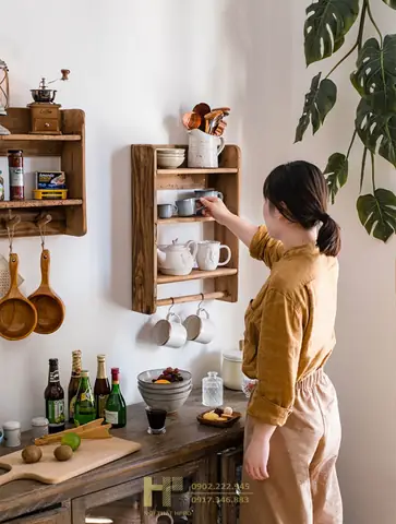 Kệ Bếp Gỗ Treo Tường: Mẫu Đẹp, Giá Tốt & Lợi Ích Tối Ưu Không Gian