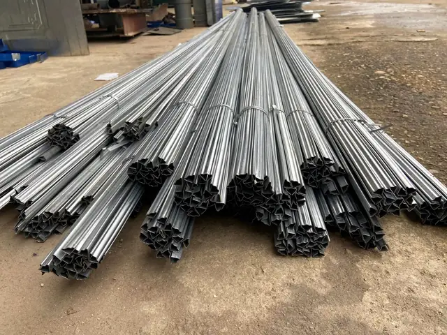 Kích Thước Nẹp Chỉ Tam Giác: Thông Số Chi Tiết & Ứng Dụng Phổ Biến