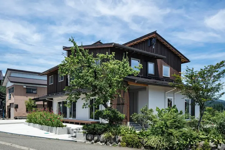 Kiến Trúc Hiện Đại Nhật Bản: Đặc Trưng, Xu Hướng Và Cảm Hứng Thiết Kế
