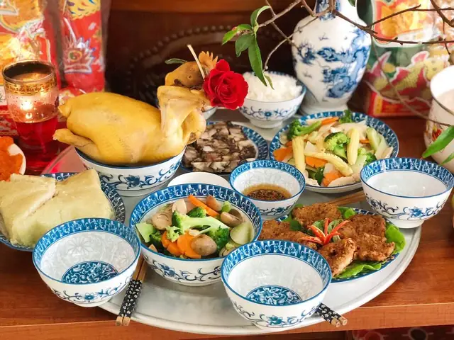 Mâm Cúng Tất Niên Nên Đặt Ở Đâu Để Chuẩn Phong Tục Và Đón Lộc?