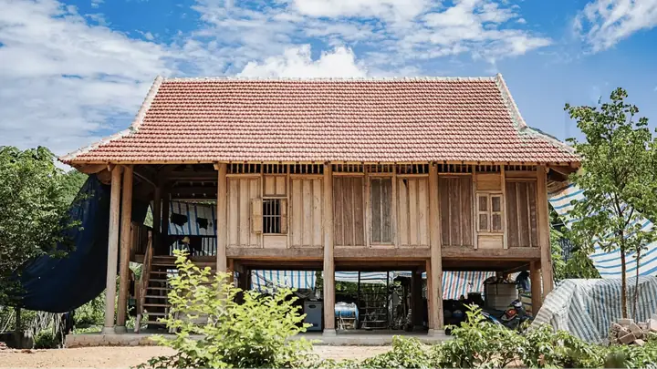 Top 30+ Mẫu Nhà Sàn Đẹp, Hiện Đại & Truyền Thống: Lựa Chọn Hoàn Hảo Cho Ngôi Nhà Của Bạn