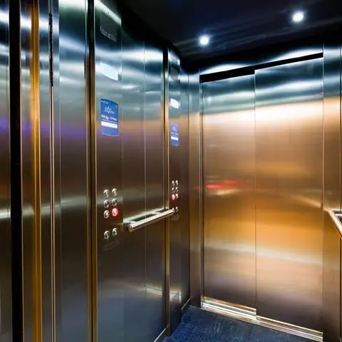 Giải Mã Giấc Mơ Thấy Cầu Thang Máy: Điềm Báo Tốt Xấu Và Ý Nghĩa Sâu Sắc