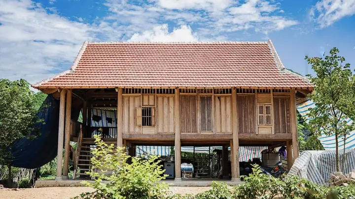 Nhà Sàn Tây Nguyên: Kiến Trúc Độc Đáo, Bản Sắc Văn Hóa Dân Tộc Và Lịch Sử