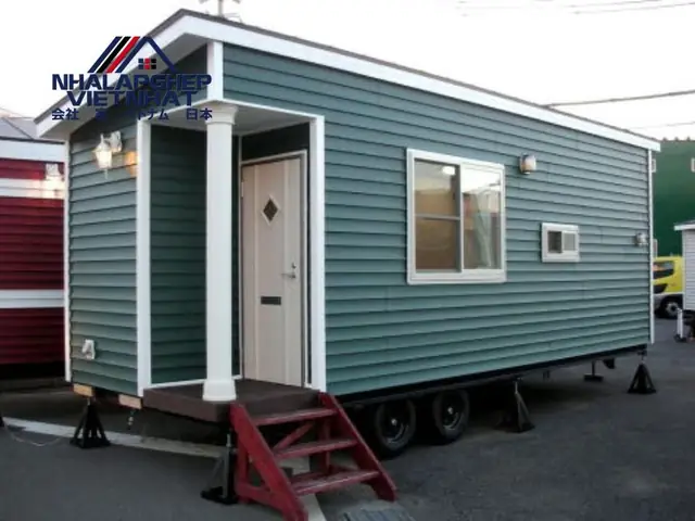 Nhà Tiền Chế Bằng Container: Mẫu Thiết Kế Đẹp, Giá Tốt & Kinh Nghiệm Thi Công Nhà Tiền Chế Bằng Container: Mẫu Thiết Kế Đẹp, Giá Tốt & Kinh Nghiệm Thi Công