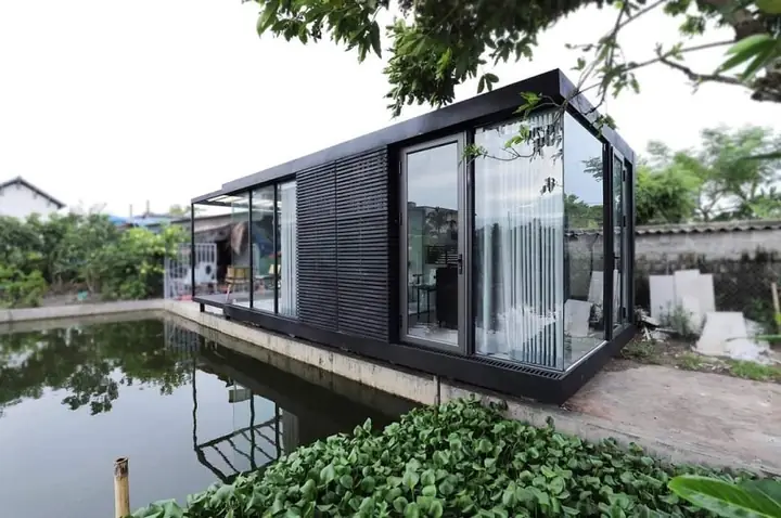 Nhà Tiền Chế Bằng Container: Mẫu Thiết Kế Đẹp, Giá Tốt & Kinh Nghiệm Thi Công Nhà Tiền Chế Bằng Container: Mẫu Thiết Kế Đẹp, Giá Tốt & Kinh Nghiệm Thi Công