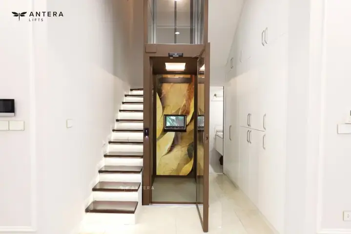 Thang Máy 2 Người: Kích Thước, Giá & Lựa Chọn Tối Ưu Cho Gia Đình