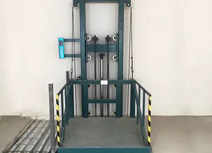 Thang Máy Tải Hàng 500kg: Báo Giá, Thông Số Kỹ Thuật & Giải Pháp Tối Ưu