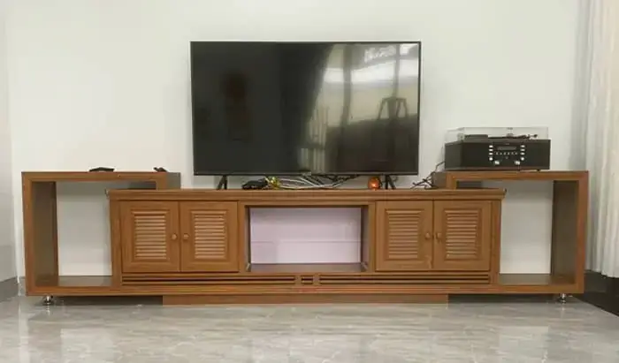 Tủ Kệ Tivi Nhôm Kính: Mẫu Mã Đẹp, Bền Bỉ & Lựa Chọn Tối Ưu Cho Mọi Không Gian