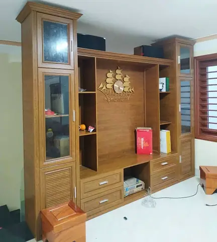 Tủ Kệ Tivi Nhôm Kính: Mẫu Mã Đẹp, Bền Bỉ & Lựa Chọn Tối Ưu Cho Mọi Không Gian