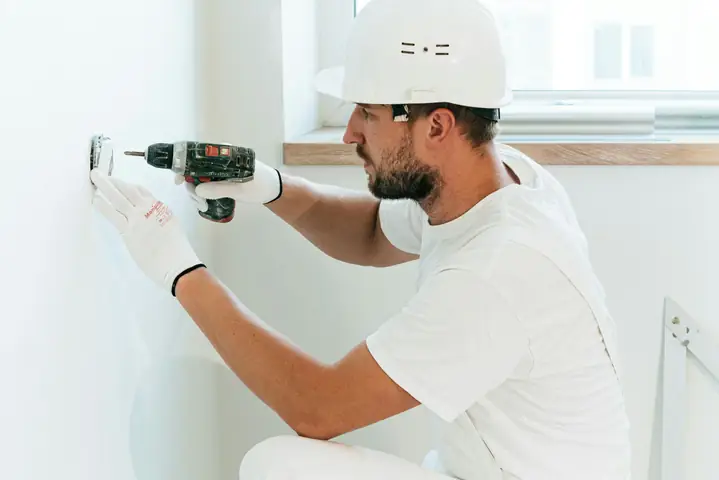 Tường Thạch Cao Có Khoan Được Không? Hướng Dẫn Kỹ Thuật Khoan An Toàn