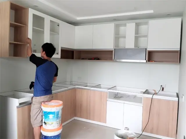 Xưởng Đóng Tủ Bếp Giá Rẻ: Tìm Địa Chỉ Uy Tín Theo Yêu Cầu Tại Tphcm